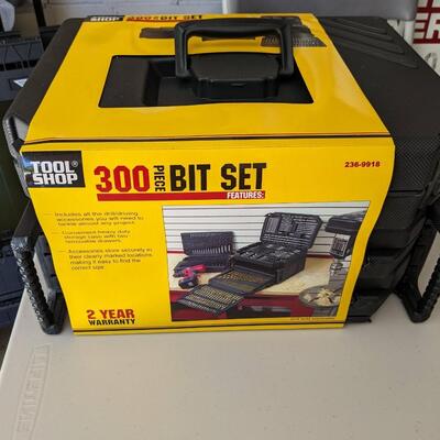 NIB Tool Shop 300 Piece Bit Set