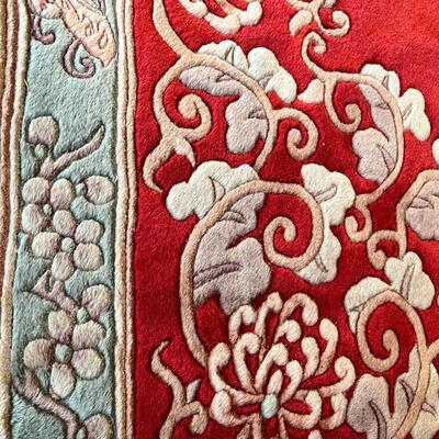 Gorgeous 8 x 10 ft Red and Cream Asian Style 100% Wool Hand Knotted Area Rug