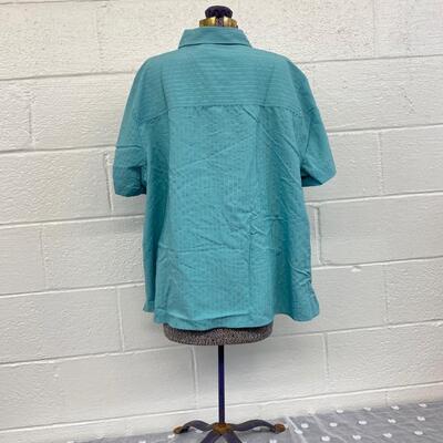 CJ BANKS - SIMPLE WOMENâ€™S TOP - SIZE 3X