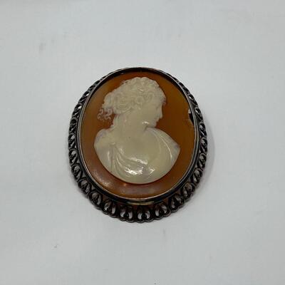 Antique/Vintage 1920's - 30's 800 Silver and Gold Plating Brooch Hand Carved Shell Cameo