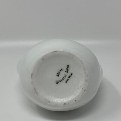 Vintage White Vessel and Decorative Plate