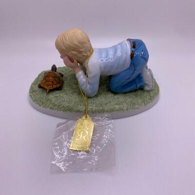 Roman's Remember When "A Believer Never Quits" Figure