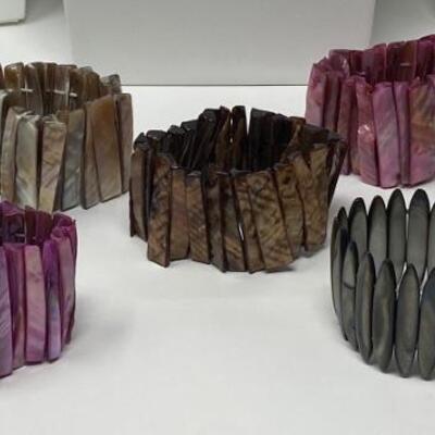 The Mother of Pearl Elastic Bracelet Lot