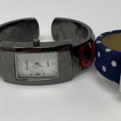 Assortment of Watches Including ExpLrAess (LA Express or Express LA), Mary Kay, Christian Benet, and Peck & Peck