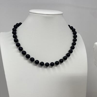 The Black and White Necklace Lot