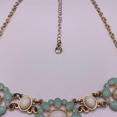 Vintage Floral Drop Pendant Necklace