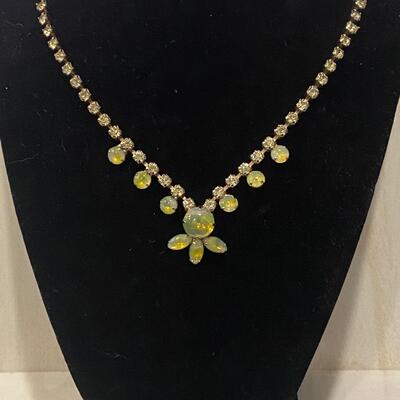 Vintage Juliana Style Yellow Aurora Borealis Glass and Rhinestone Necklace