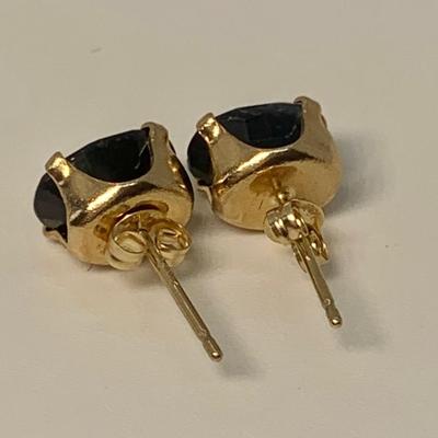 LOT 8: 14k 1.40g Black Diamond Pierced Earrings
