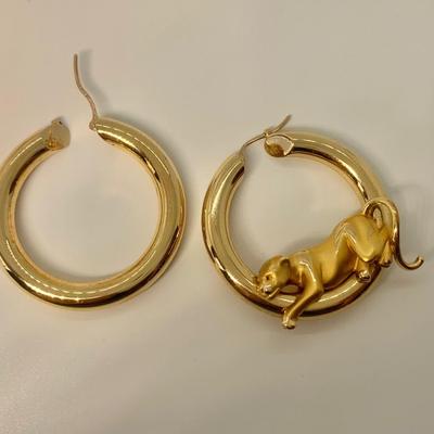 LOT 11: Charles Garnier 750 18k 7.54g  1â€ Panther Hoop Pierced Earrings