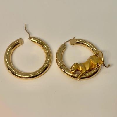 LOT 11: Charles Garnier 750 18k 7.54g  1â€ Panther Hoop Pierced Earrings
