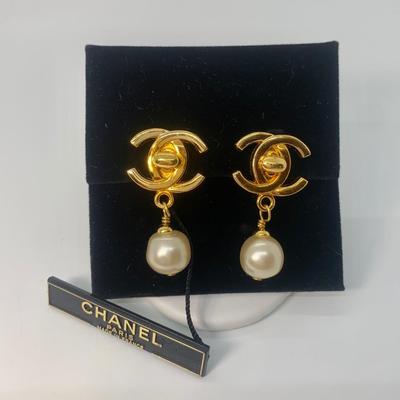 LOT 12:  Chanel Paris Made in France Big Bold Pearl Drop Clip on Earrings