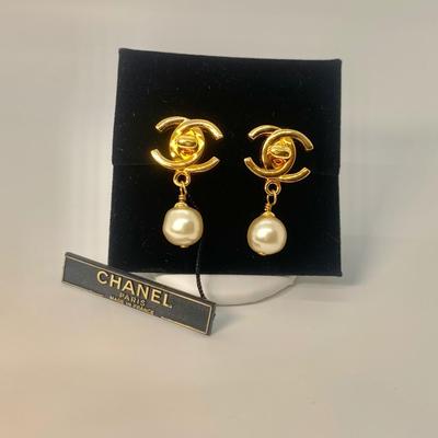 LOT 12:  Chanel Paris Made in France Big Bold Pearl Drop Clip on Earrings