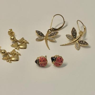 LOT 26:  4g tw  3 Pair Pierced Earrings - Dragonfly w/Diamond Chips, Ladybug & Cherub