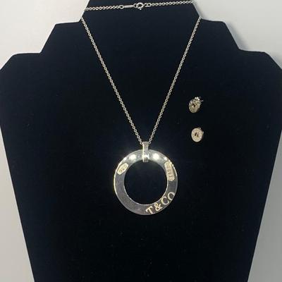 LOT 28: Hard to find Set! 23.4g Sterling Silver Tiffany & Co. 1837 Vintage Large Circle Pendant Necklace w/ 18