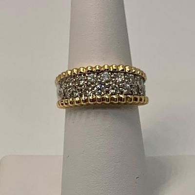 LOT 34: 14k 8.25g Diamond Two-Tone Yellow & White Gold Ring - Size 7