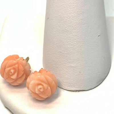 LOT 38: 14k 1.4g Vintage Carved Coral Rose Pierced Post Earrings
