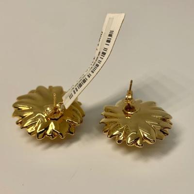 LOT 48: 14k 3.8g New Sunflower Pierced Post Earrings