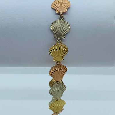 LOT 57: Tri-Color 14K Gold 7.5" "Shell" Bracelet - 9.32 gtw