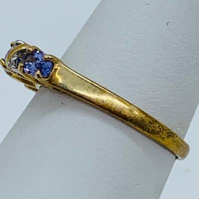 LOT 74: Amethyst & Diamond 10K Gold Ring - Size 7 - 1.8 gtw