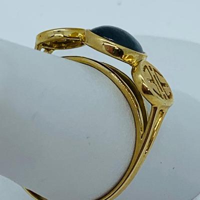 LOT 83: Grey Jade & 14K Gold Ring - Size 8 - 2.96 gtw