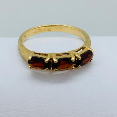 LOT 84: 14K Gold Garnet Pinky Ring - Size 4 - 1.67 gtw