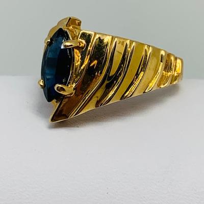 LOT 93: Blue Sapphire 14K Gold Size 7 Ring - 4.46 gtw