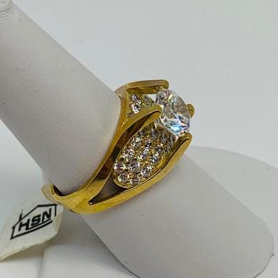 LOT 99: 10K Gold & CZ Size 8 Ring - 6.37 gtw