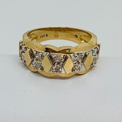 LOT 105: 14K Gold Size 7 Diamond Ring - 6.01 gtw