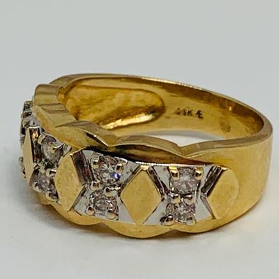 LOT 105: 14K Gold Size 7 Diamond Ring - 6.01 gtw