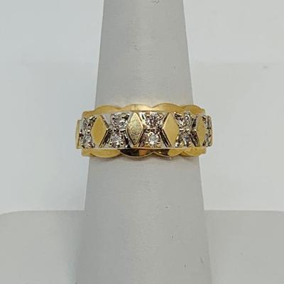 LOT 105: 14K Gold Size 7 Diamond Ring - 6.01 gtw