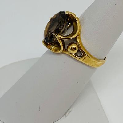 LOT 113: Smoky Topaz 14K Gold Ring -Size 8 - 4.86 gtw