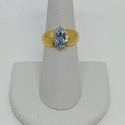 LOT 118: Blue Marquis Cut Topaz 14K Gold Ring - Size 7.5 - 3.58 gtw