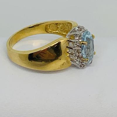 LOT 118: Blue Marquis Cut Topaz 14K Gold Ring - Size 7.5 - 3.58 gtw