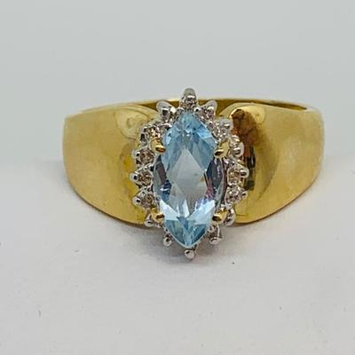 LOT 118: Blue Marquis Cut Topaz 14K Gold Ring - Size 7.5 - 3.58 gtw