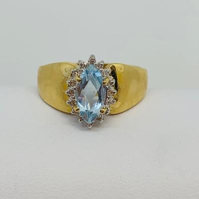 LOT 118: Blue Marquis Cut Topaz 14K Gold Ring - Size 7.5 - 3.58 gtw