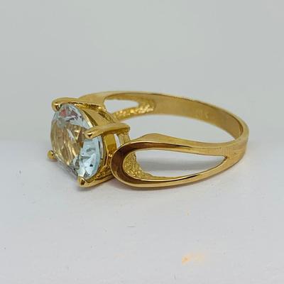 LOT 127: Blue Topaz 14K Gold Size 7 Ring - 3.4 gtw