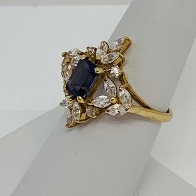 LOT 134: 10K Gold Ring - Tanzanite & CZ - Size 7 - 3.93 gtw