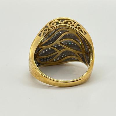 LOT 148: 14K Gold Diamond Cluster Ring - Size 8.5 - 8.64 gtw