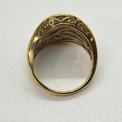 LOT 148: 14K Gold Diamond Cluster Ring - Size 8.5 - 8.64 gtw
