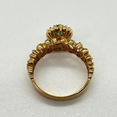 LOT 150: 18K Gold Marquis Cut Emerald Ring w/Diamond Halo - Size 7 - 4.32 gtw