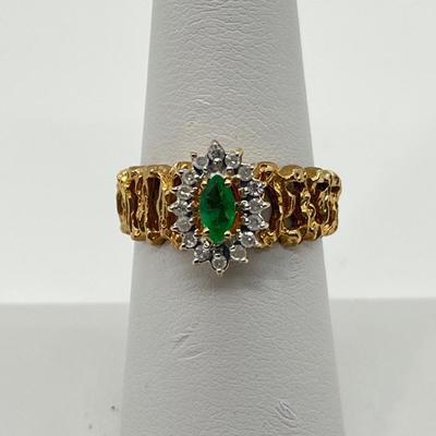 LOT 150: 18K Gold Marquis Cut Emerald Ring w/Diamond Halo - Size 7 - 4.32 gtw