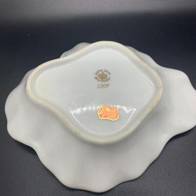 Lefton China #1207 Christmas Holiday Red Cardinal Holly Candy or Nut Dish - 7â€ wide x 6â€ deep approx
