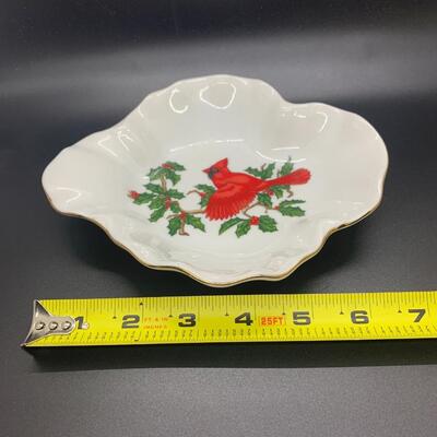 Lefton China #1207 Christmas Holiday Red Cardinal Holly Candy or Nut Dish - 7â€ wide x 6â€ deep approx