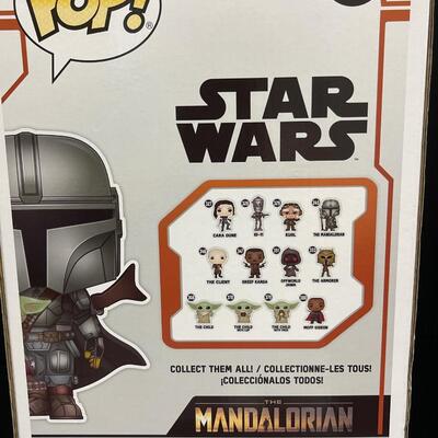 FUNKO ~ Pop ~ Star Wars ~ The Mandalorian With The Child