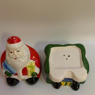 Santa Salt and Pepper Shakers - 5.5â€ tall x 3â€ wide x 3â€ deep