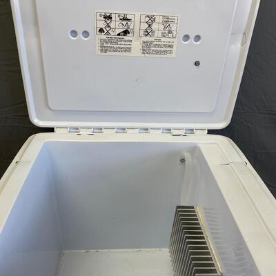Lola tron cooler/heater