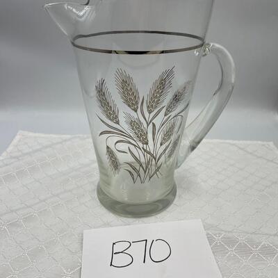 Wheat pitcher and 5 glasses