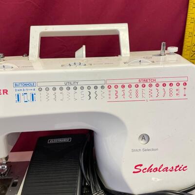 Singer Scholastic sewing machine