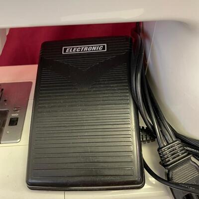 Singer Scholastic sewing machine