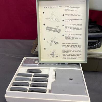 Kenmore sewing machine/case/buttonhole